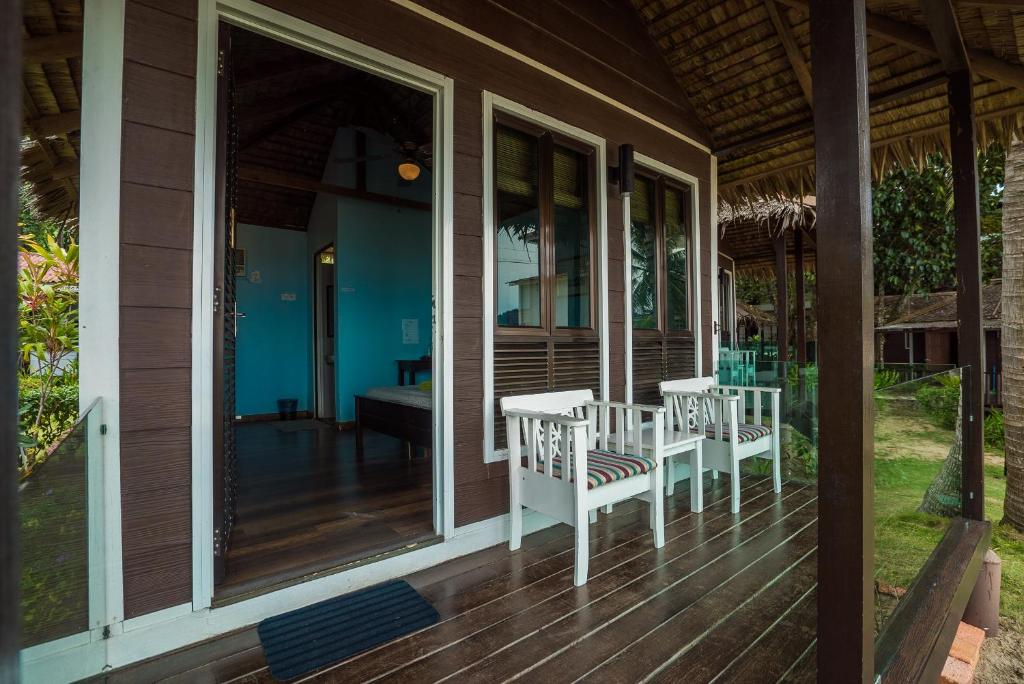 Balcony/terrace, 1511 Coconut Grove in Tioman Island
