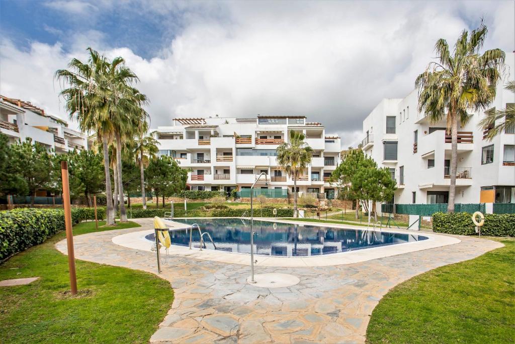 Lets in the Sun - Alamar La Cala de Mijas Apartments — Hotel in Mijas