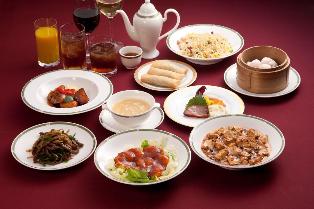 อาหารและเครื่องดื่ม