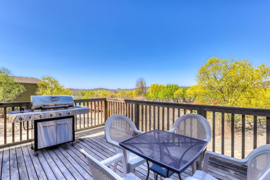 Sunbanks Resort in Electric City reviews, prices of Hotels