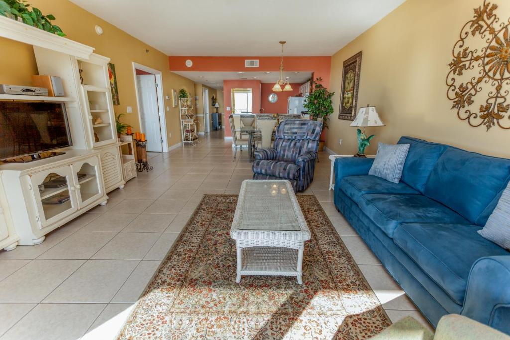 Two Bedroom Apartment 