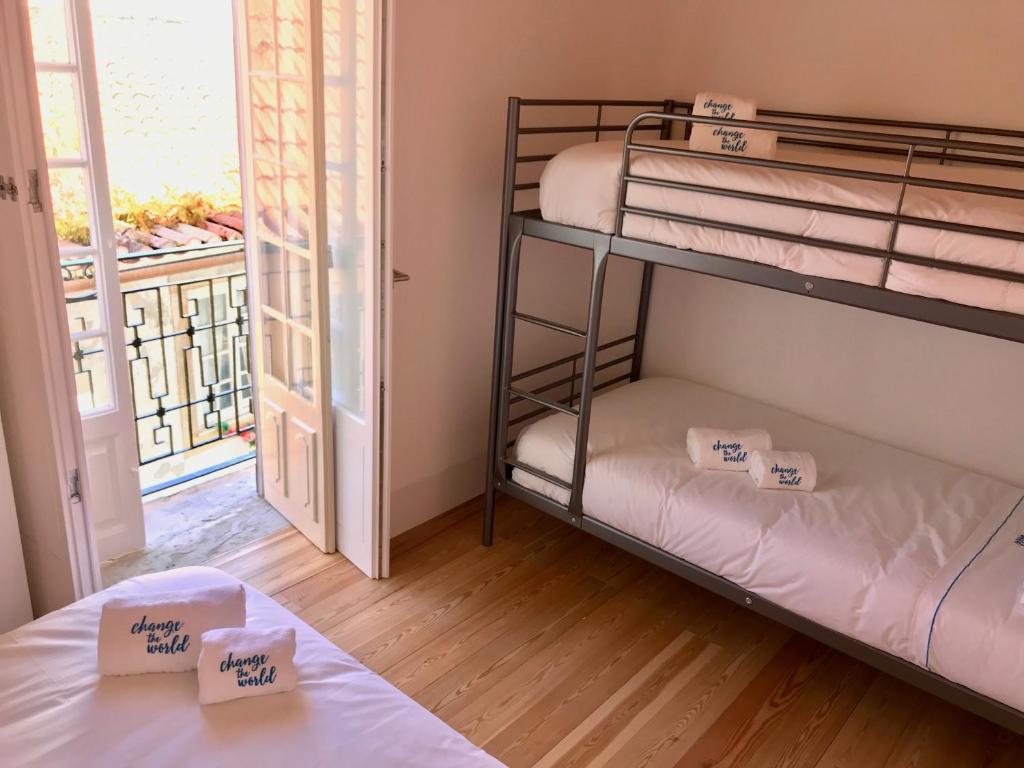 Change The World Hostels - Coimbra - Almedina photo