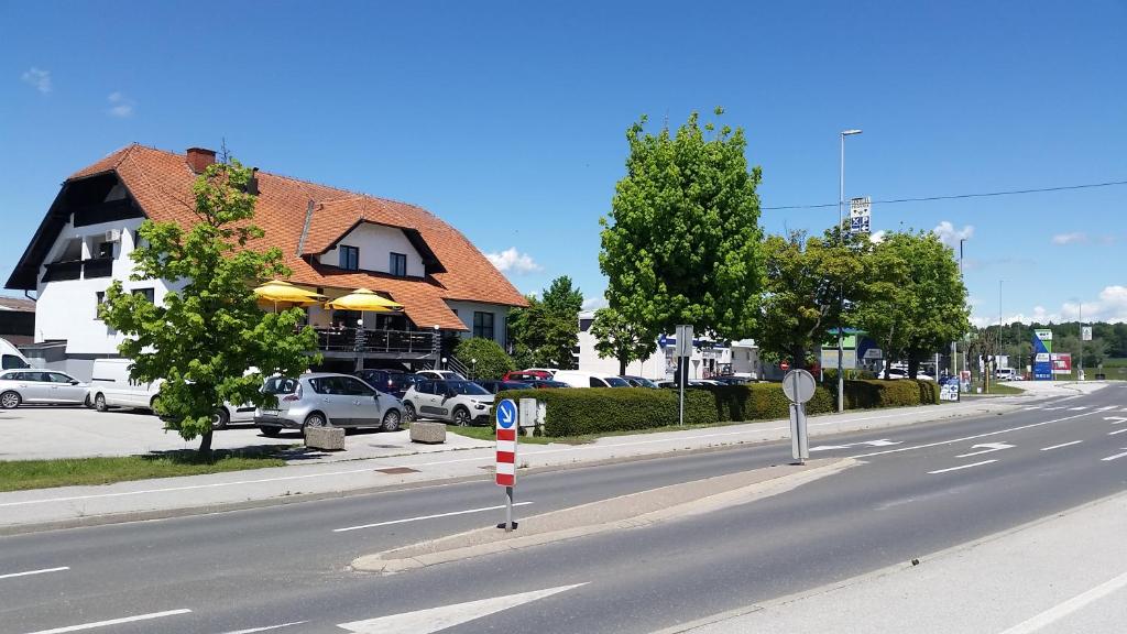 Gostisce Prosnik — Hotel in Ormoz