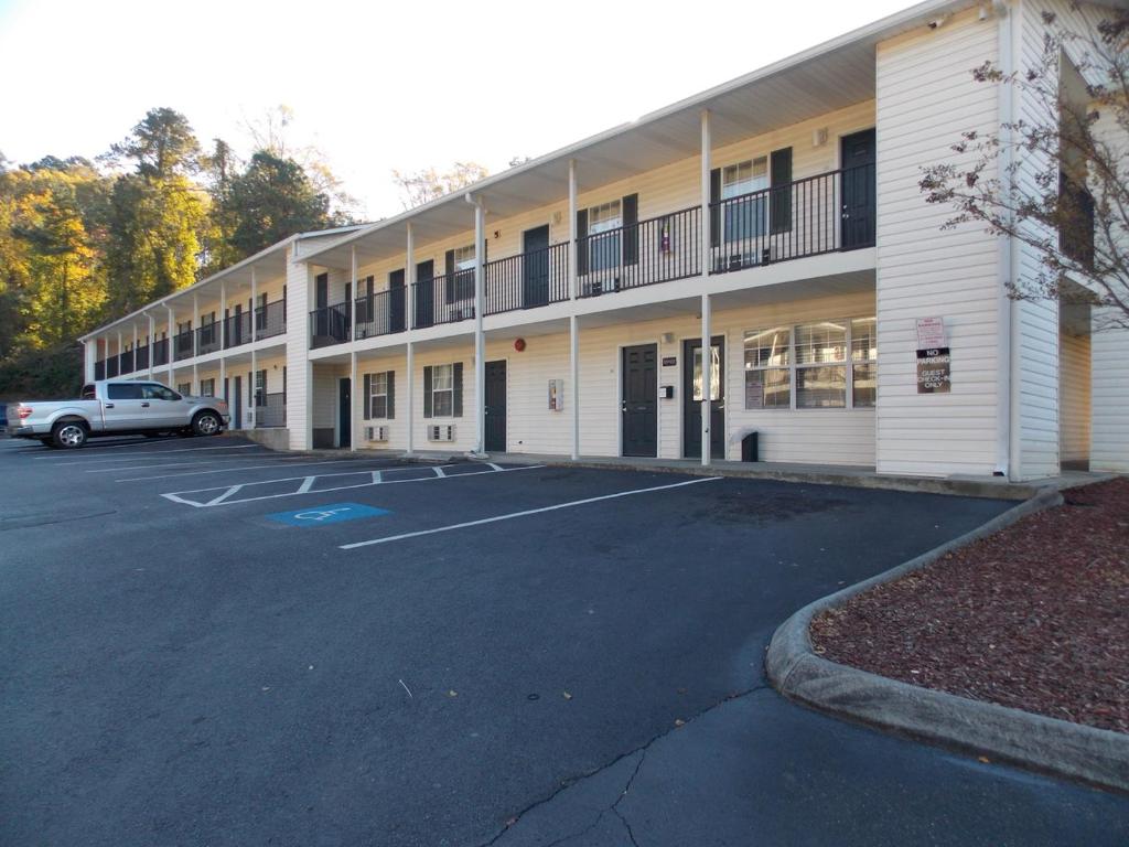 Stay Lodge Rome (GA) reviews, prices of Hotels