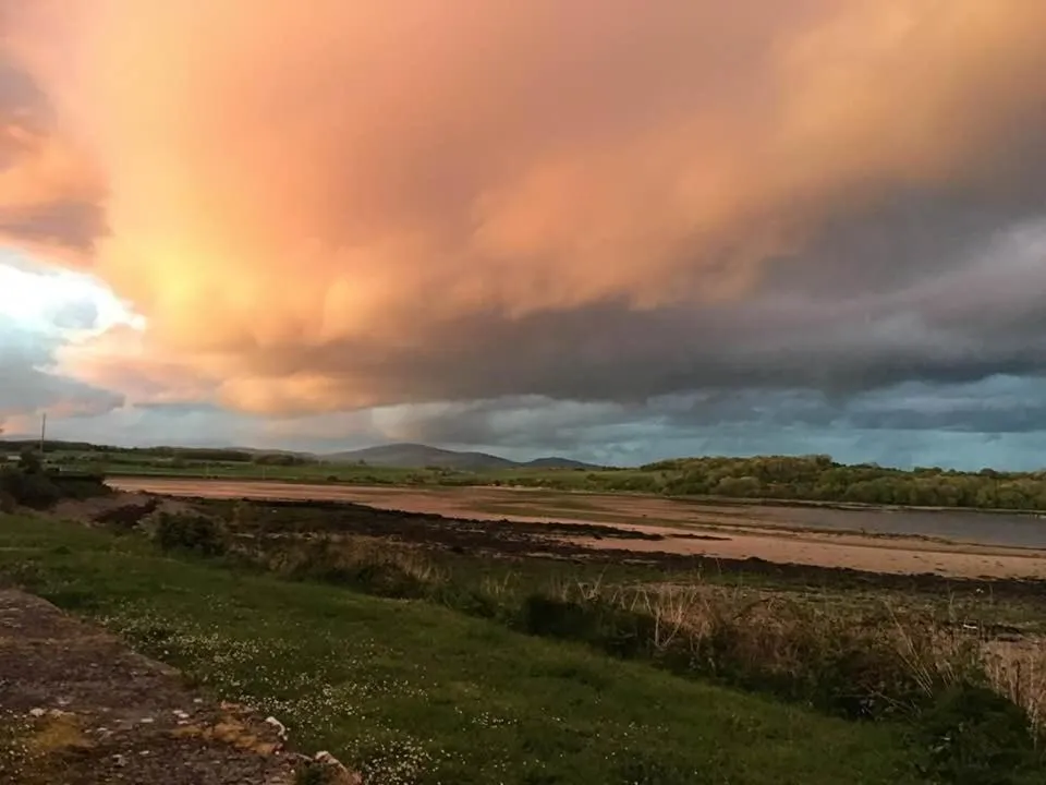 Cornmill House, With Outstanding Sea Views In Garlieston, hotel in Garlieston