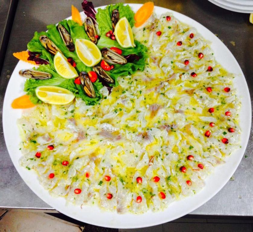 Hotel Edart — Restaurant & bars in Durres, Durres