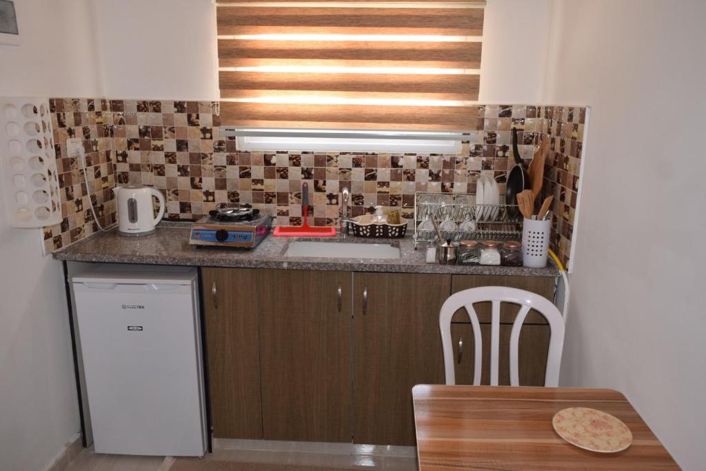 Kitchen, Amazing Bedouin hospitality in Arad