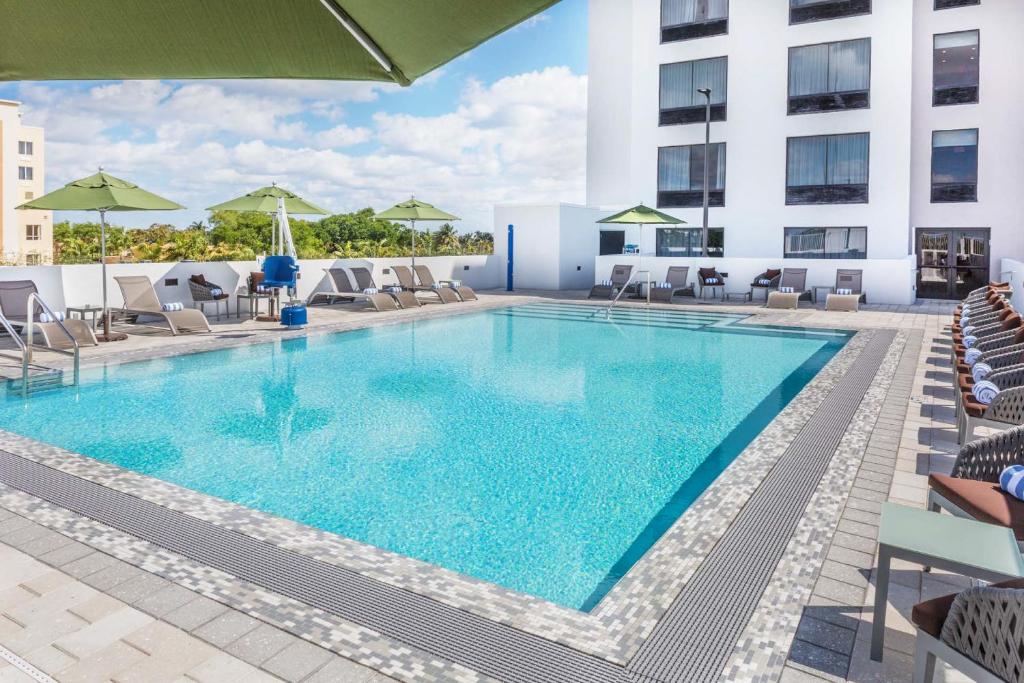 Swimming pool, Wyndham Garden Ft Lauderdale Airport and Cruise Port in Fort Lauderdale (FL)