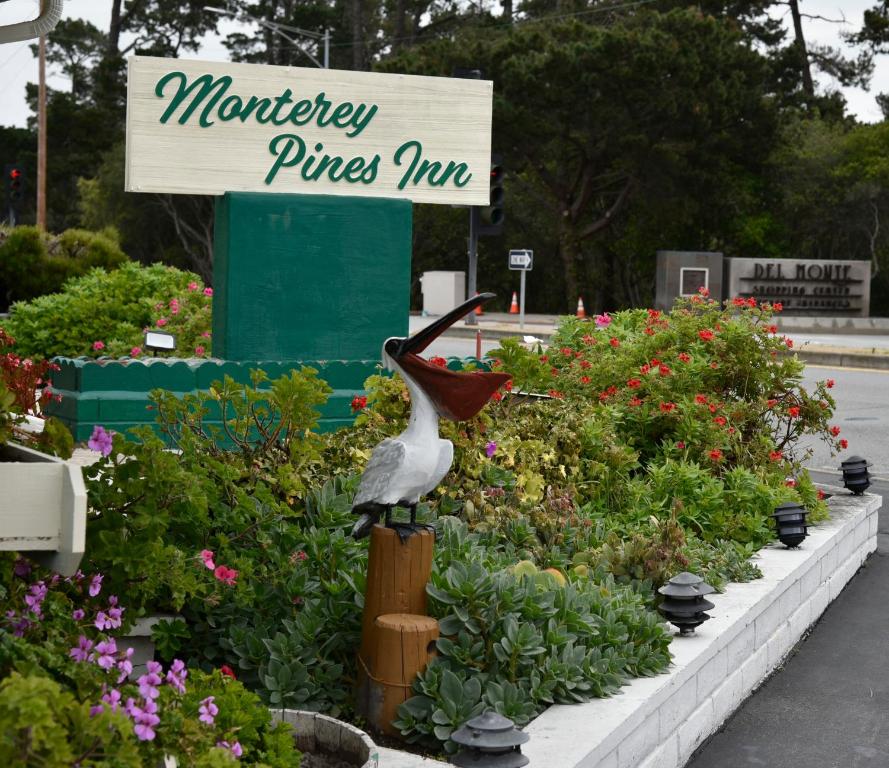 Monterey Pines Inn, Monterey