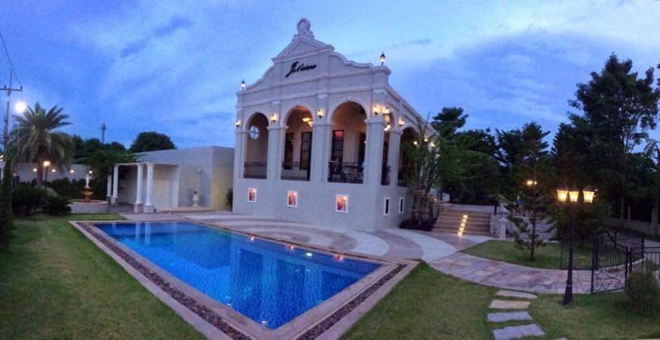 Je t'aime cafe & villa photo