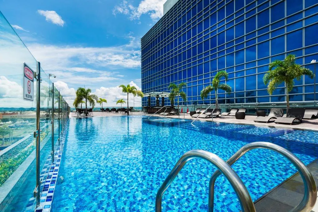 Richmonde Hotel Iloilo, hotel in Iloilo City