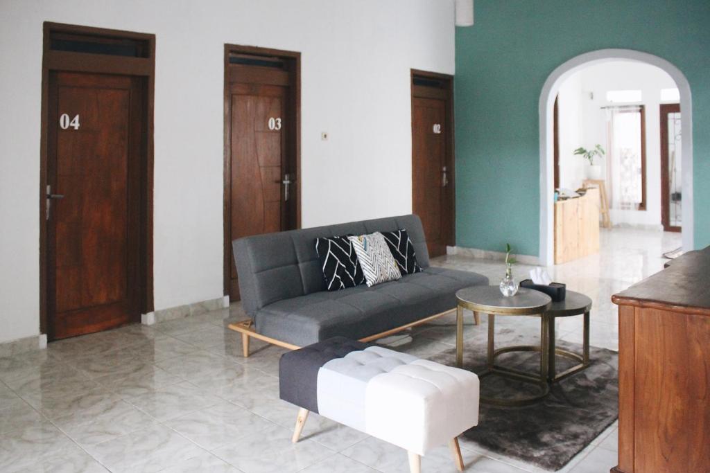 Facilities, RedDoorz near Exit Toll Tanah Baru Bogor in Bogor