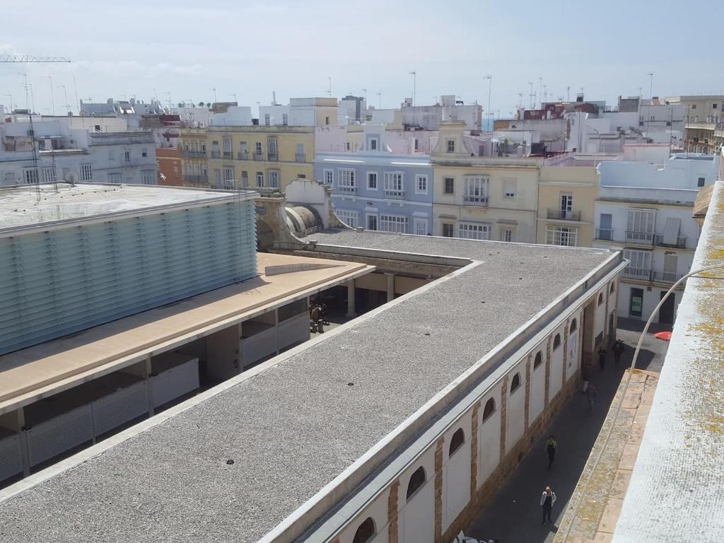 Apartamento en pleno centro de Cadiz con parking economico - 4