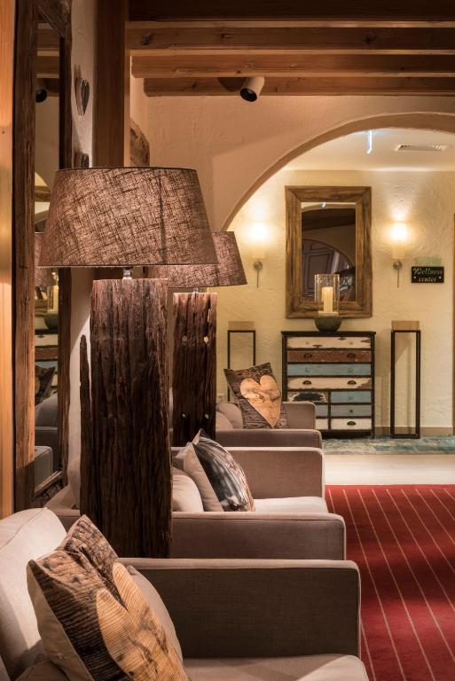 فندق ميركيور غارمش بارتنكيرشن (Mercure Hotel Garmisch Partenkirchen)