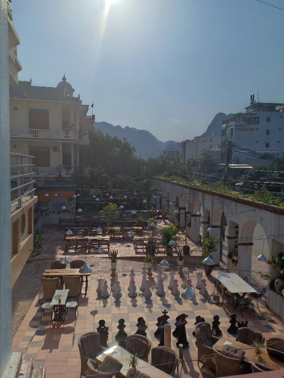 Starlet Hotel Phong Nha