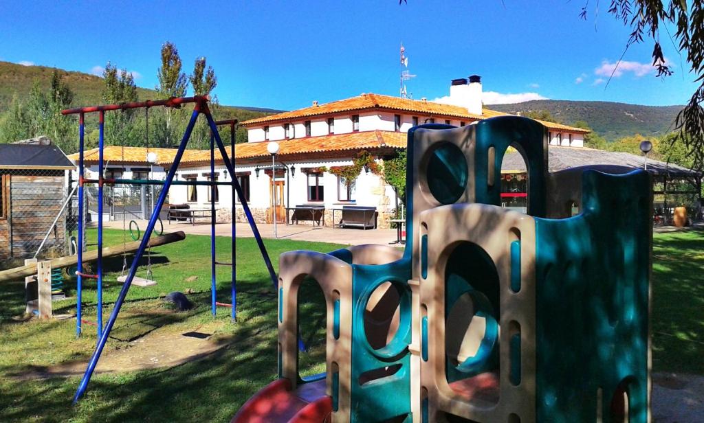 Entrerrobles, Valdeavellano de Tera