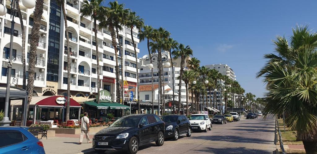 Marina's Rooms Xrisopolitissa Larnaca photo
