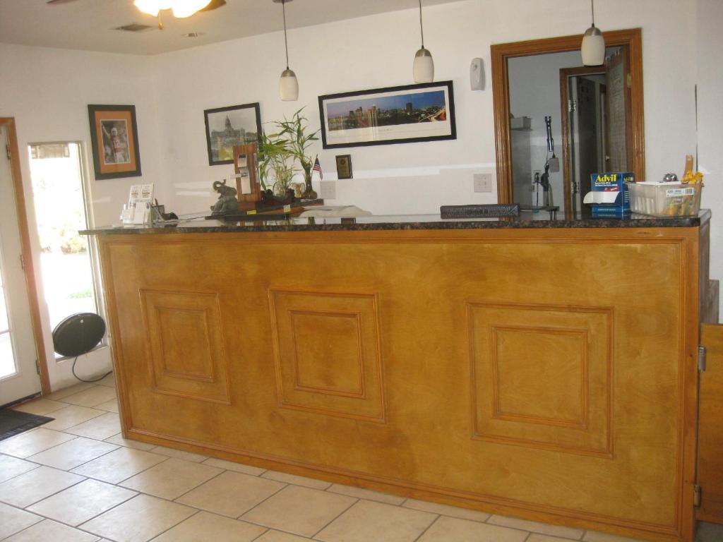 Heart of Texas Motel photo