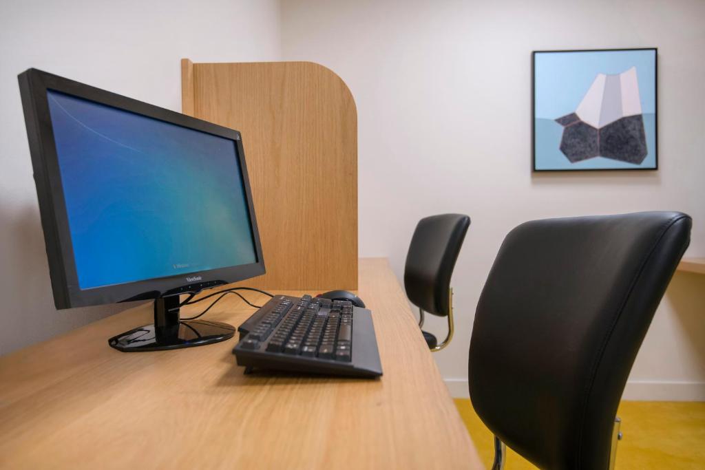 Business center
