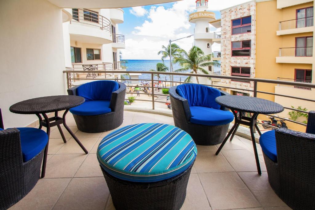Corto Maltes 203 Apt 2 bedroom ocean view - 2