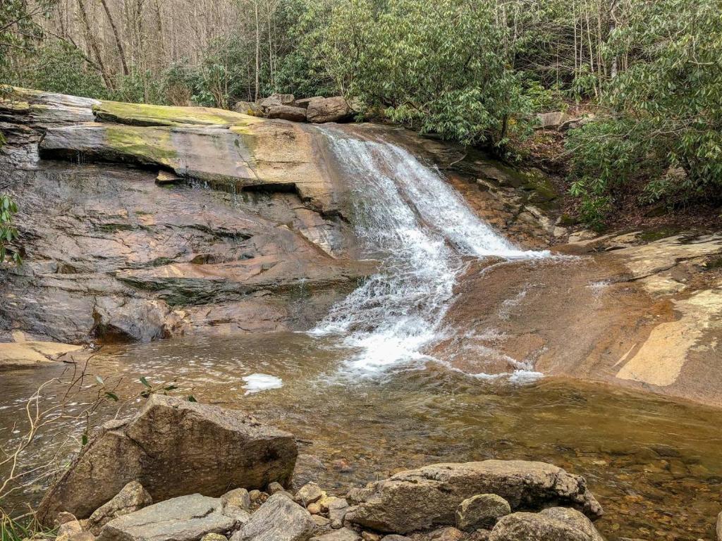 Beech Mtn Hideaway photo