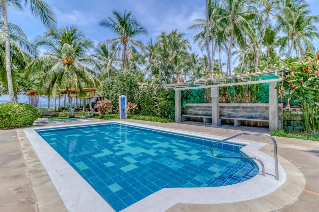 Casas y chalets con piscina al aire libre en Puntarenas, Costa Rica