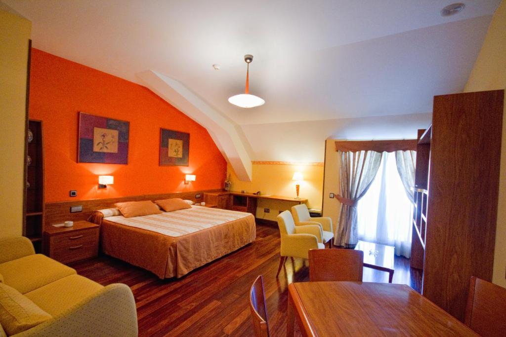 Hotel Los 5 Pinos - 2