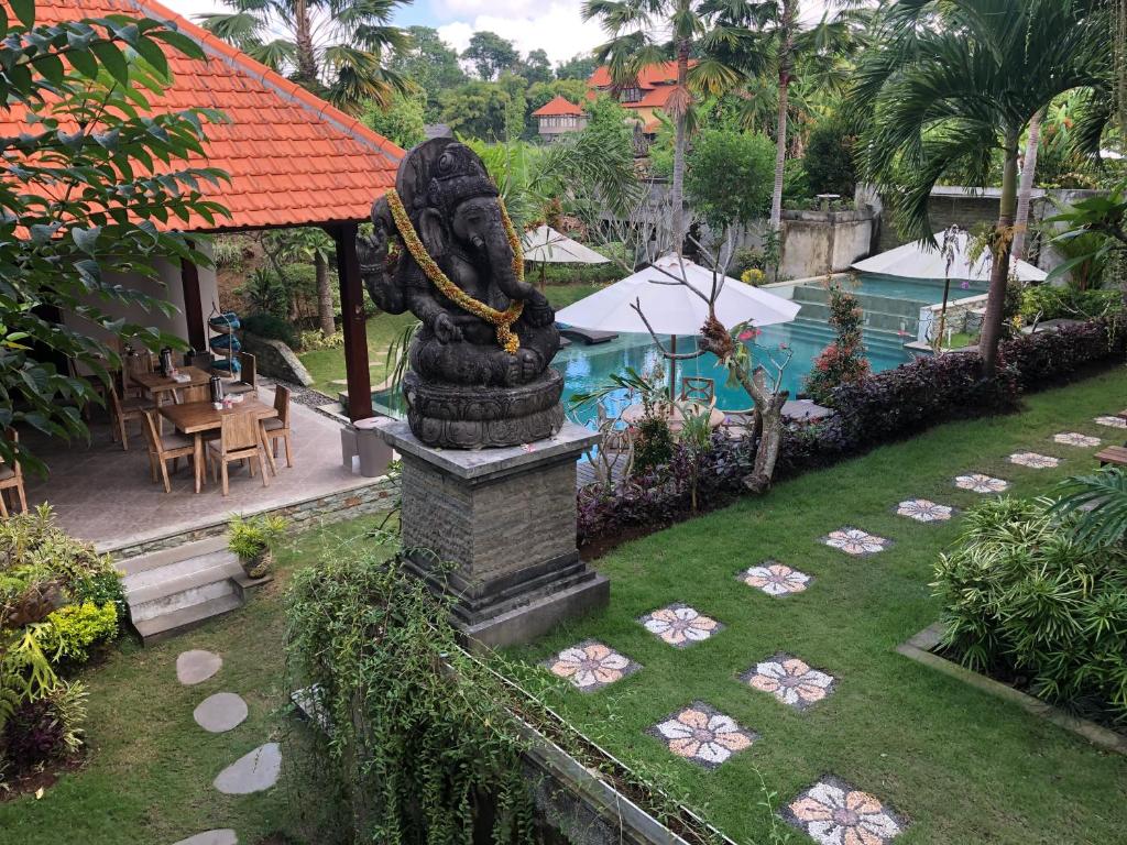 Betutu Bali Villa photo