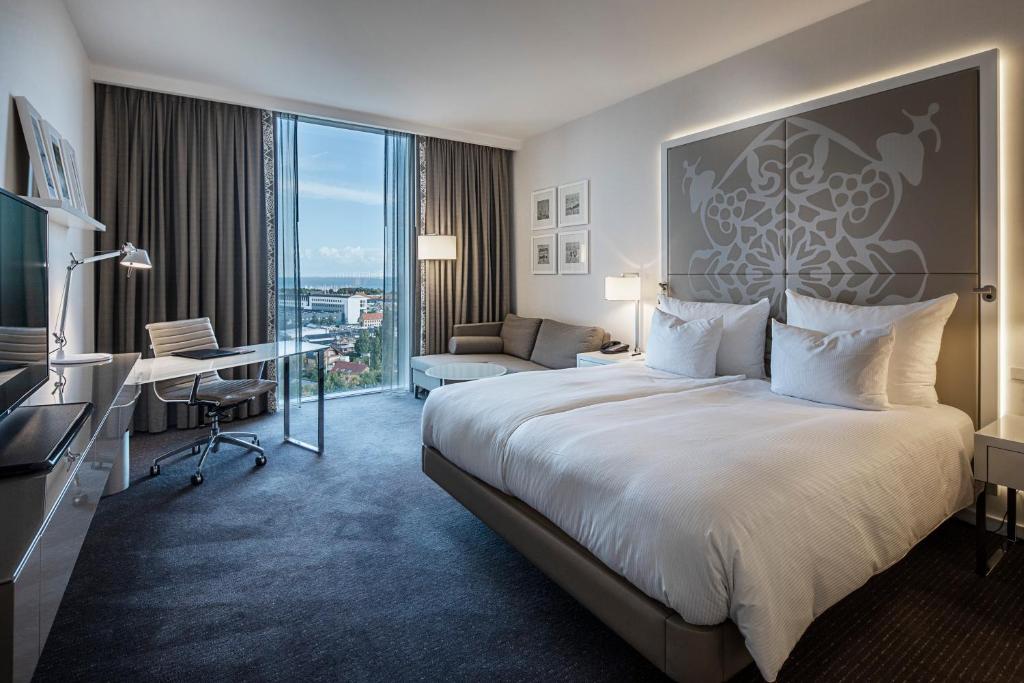 Clarion Hotel Copenhagen Airport Photo 24