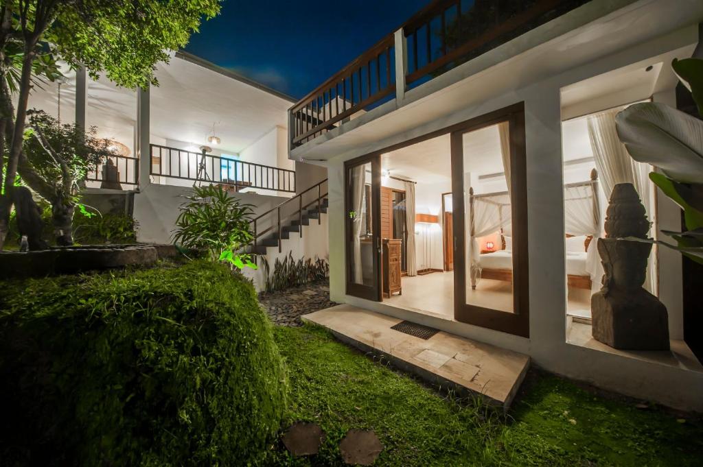 Villa Cinta with private pool 4BR