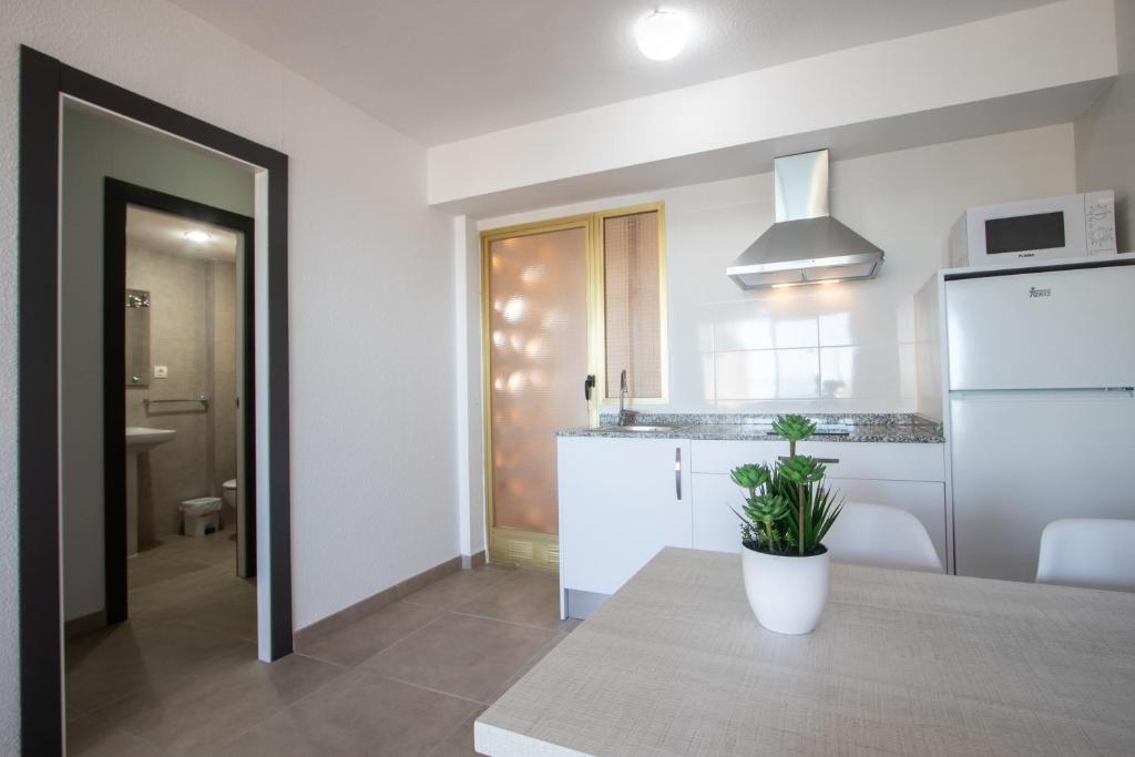 Trebol One Apartments By Mc — Hotel rooms in Benidorm, Valencian Community