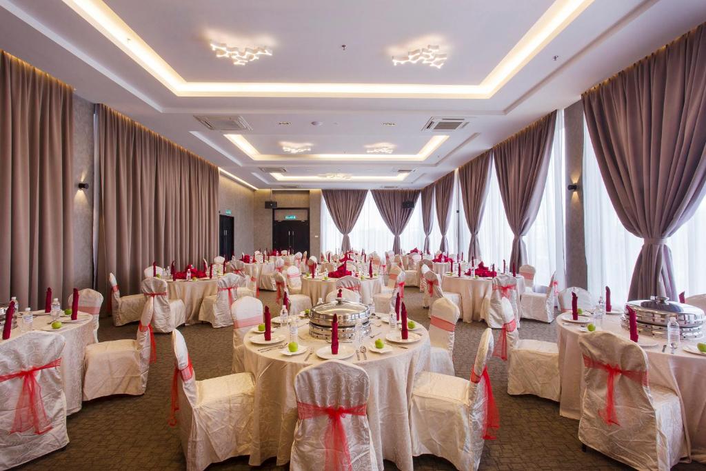Banquet hall