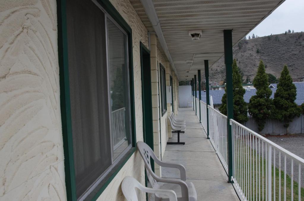 Trans Canada Motel photo