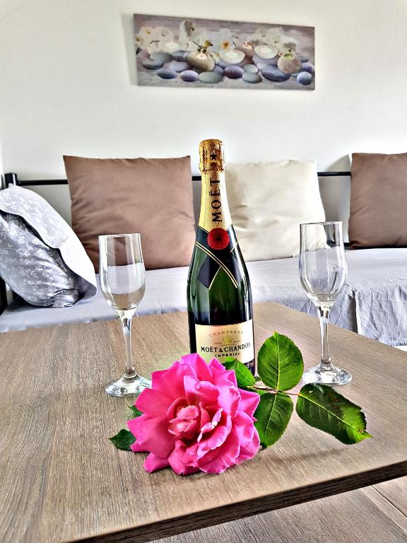 Villa Giannis Apartments — Hotel in New Vrasna (Thessaloniki)