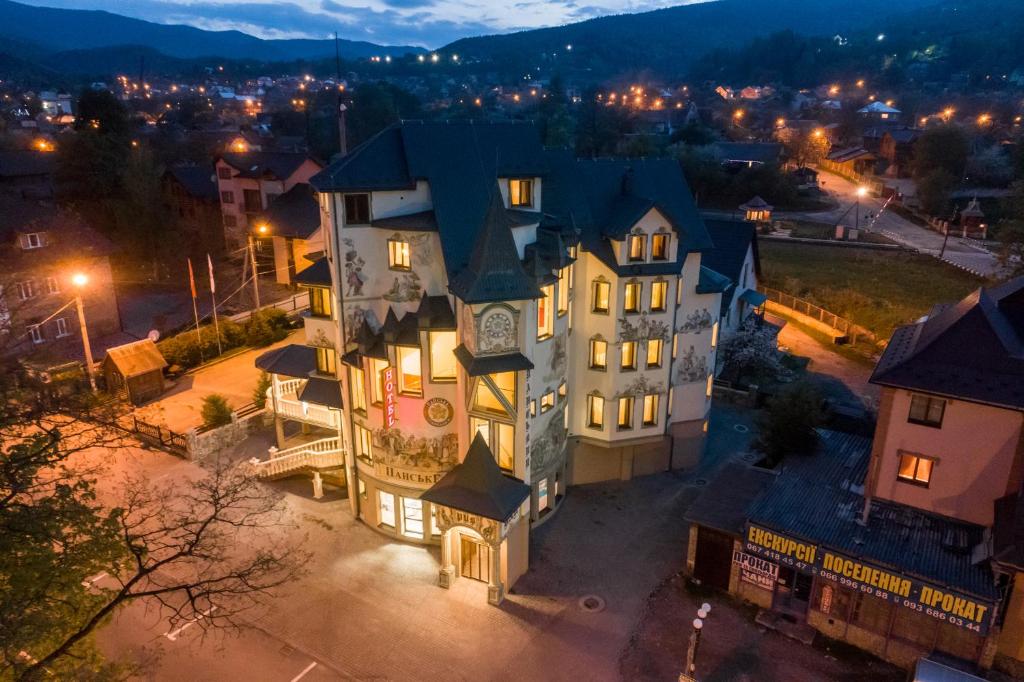 Baron SPA Hotel - Museum Yaremche photo