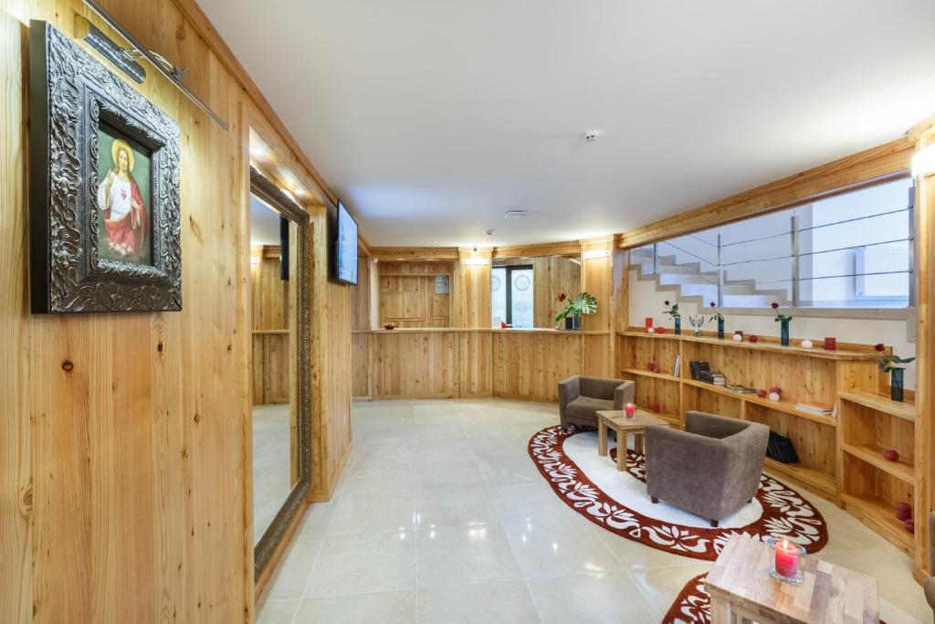 Baron SPA Hotel - Museum Yaremche photo