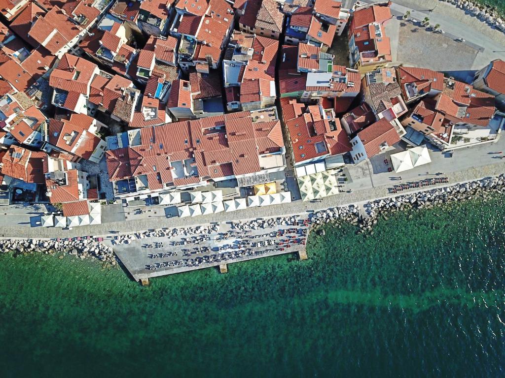 Ribiska hisa - Old Piran Fisherman's House photo