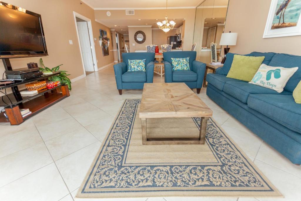 Apartment with Shower