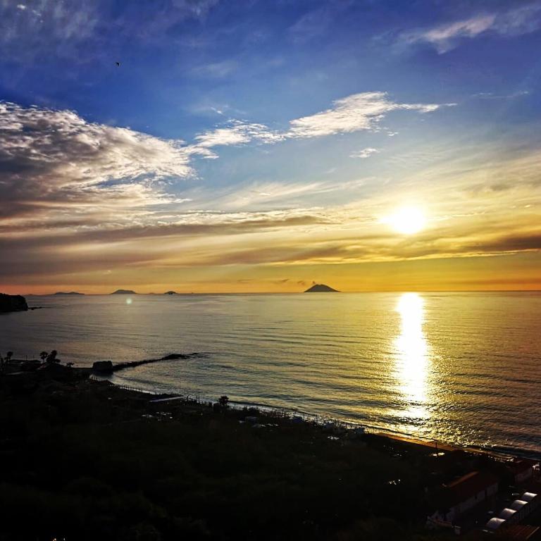 Sunset Tropea photo