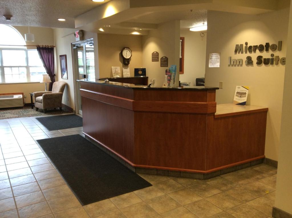 Microtel Inn & Suites by Wyndham Rice Lake photo
