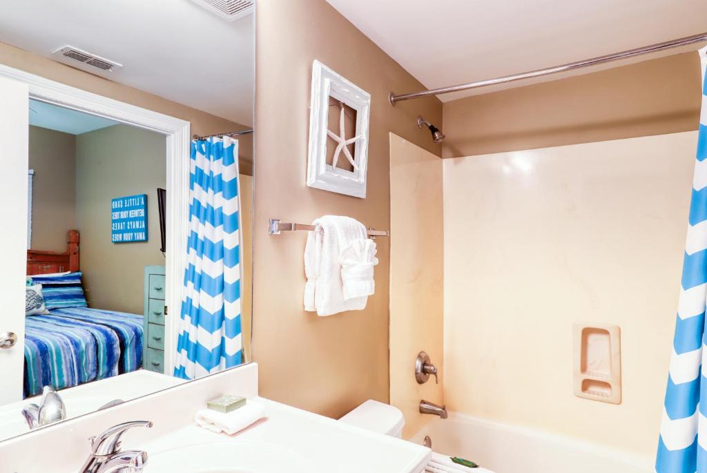 Two Bedroom Apartment 