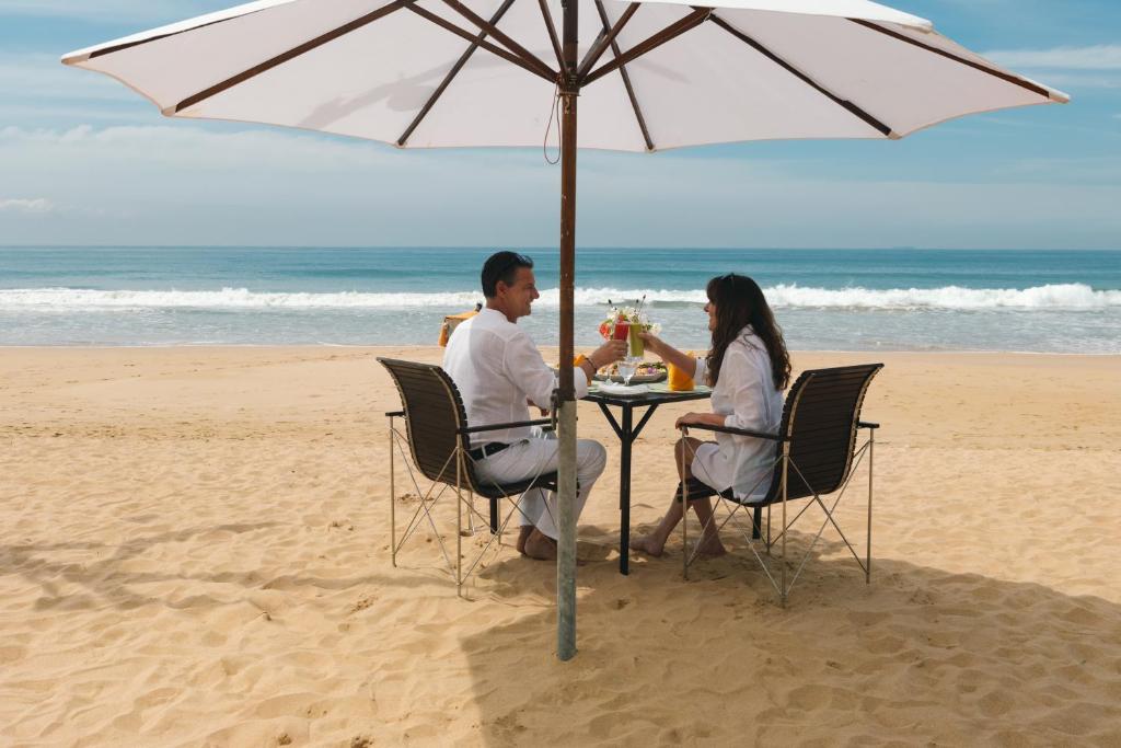 Amal Beach Hotel photo