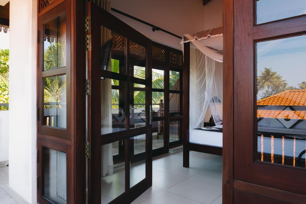 Amal Beach Hotel photo