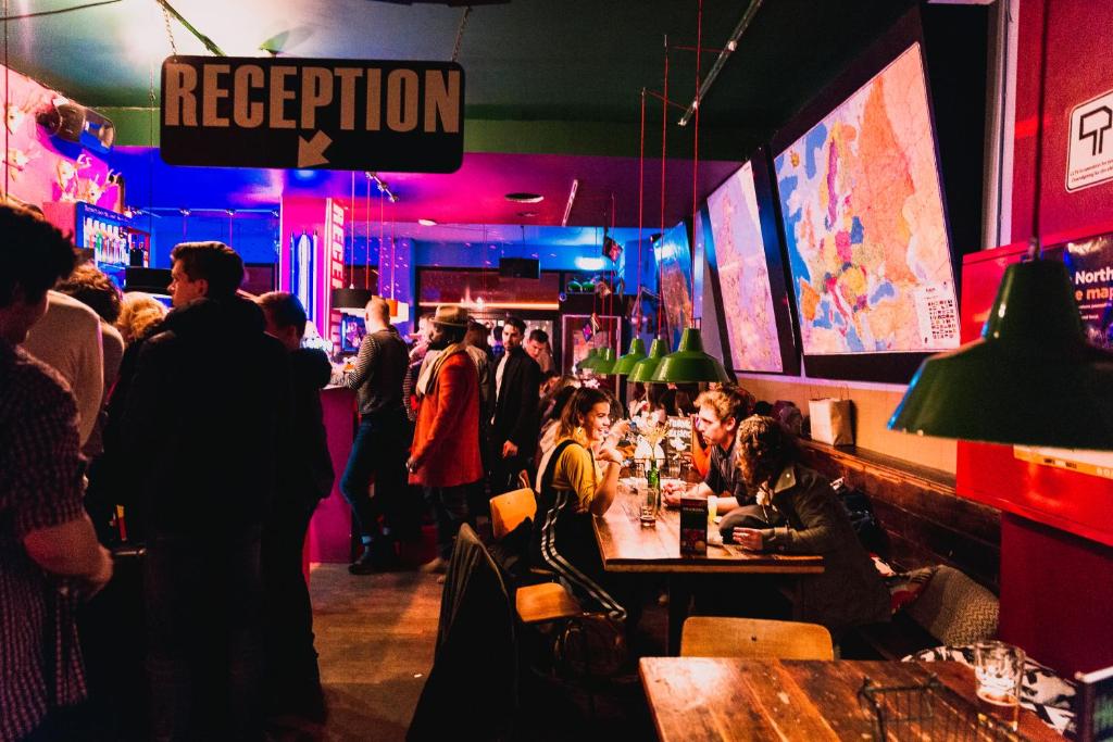 Pub/Lounge