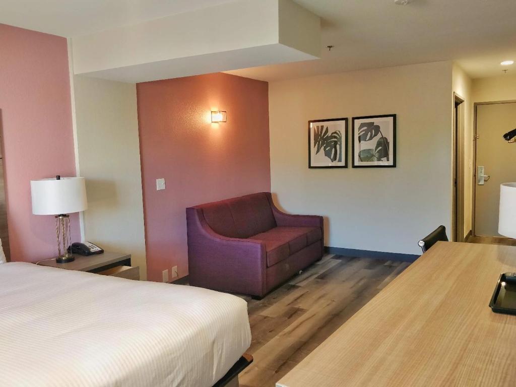 Arya Inn And Suites Photo 5