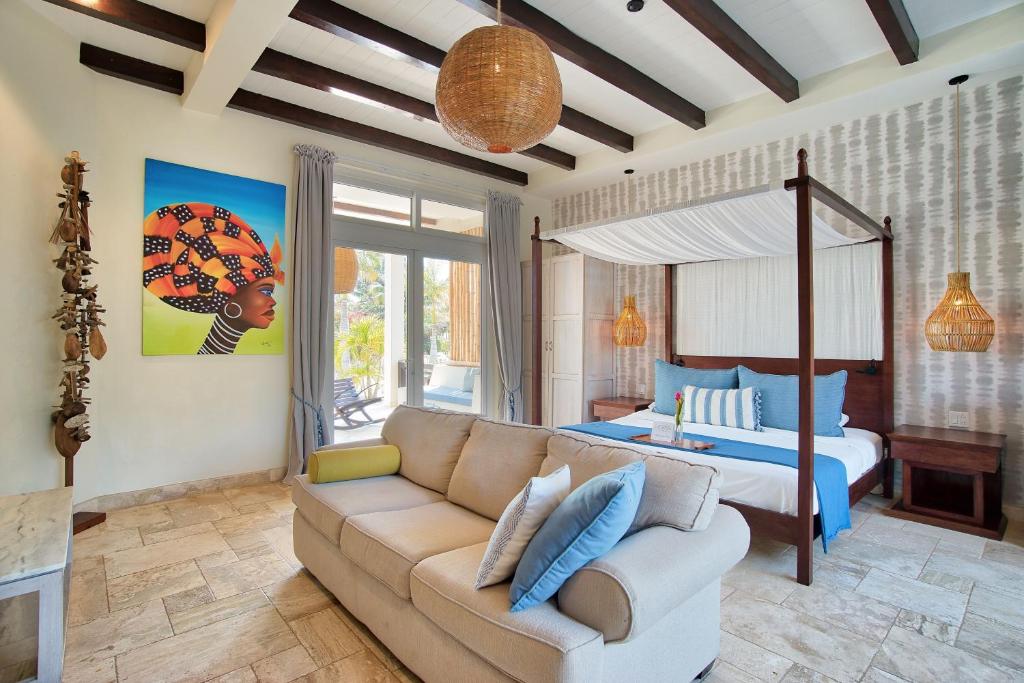 The Lodge at Jaguar Reef photo