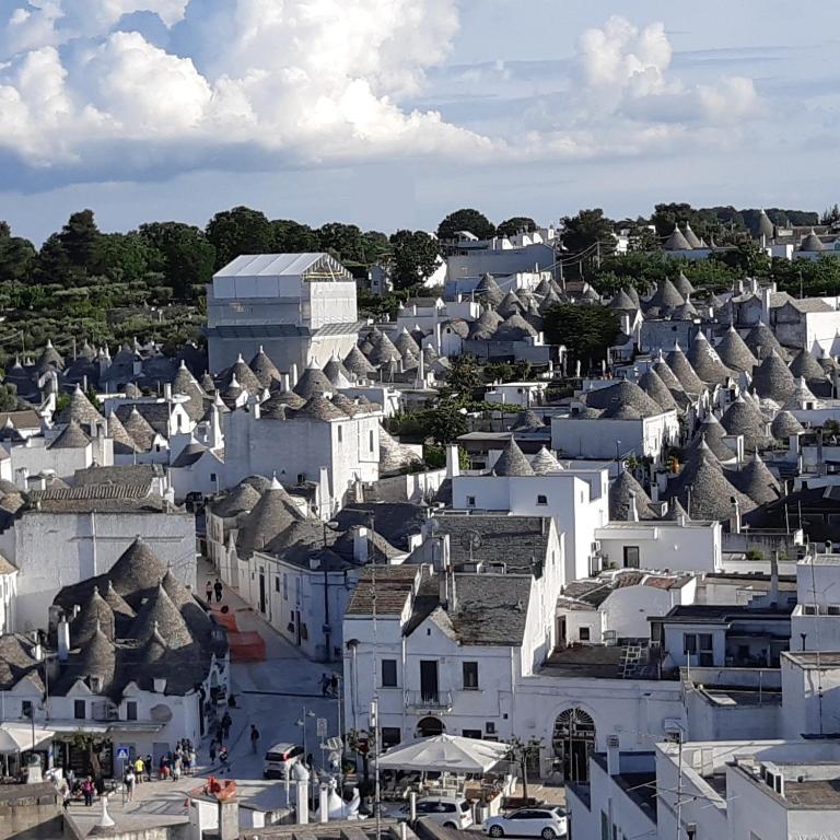 Alberobello Casa Vacanze - Pathos tra i Trulli - 3