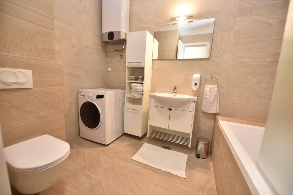 The Main Square Apartments photo
