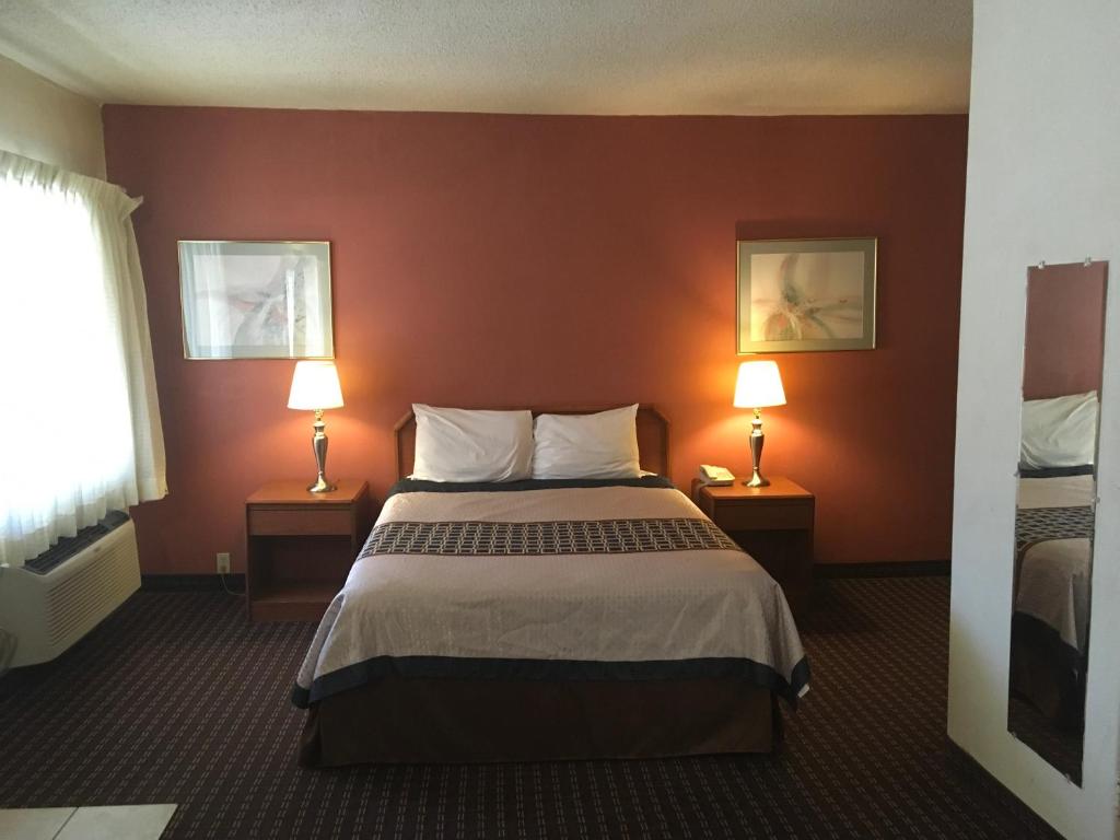 Budget Host LaFonda Motel Liberal photo