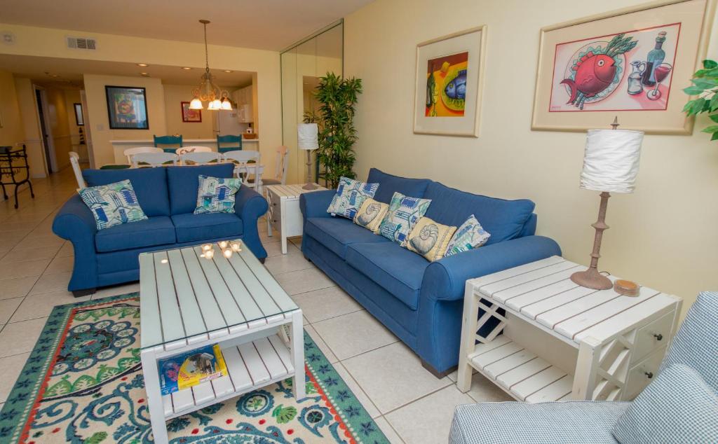 Two Bedroom Apartment 